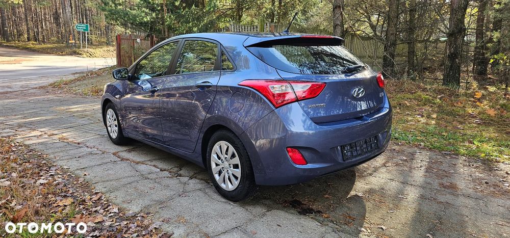 Hyundai i30 1.4 Select - 7