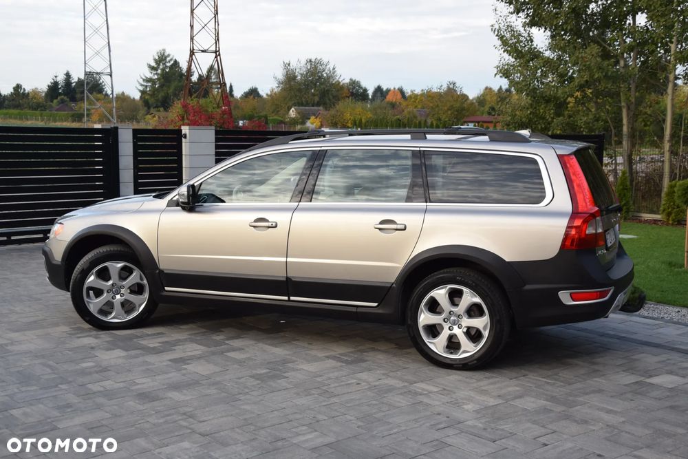 Volvo XC 70 D5 AWD Summum - 13