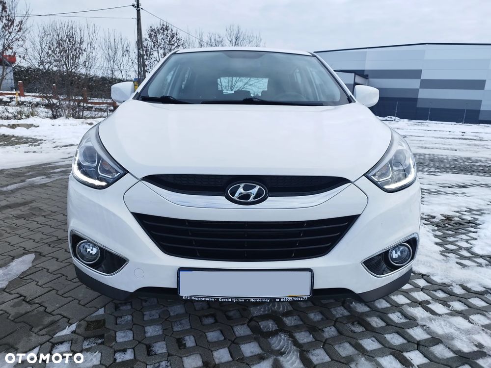 Hyundai ix35 1.6 2WD Fifa World Cup Edition - 4