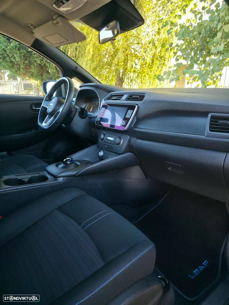 Nissan Leaf Acenta - 11