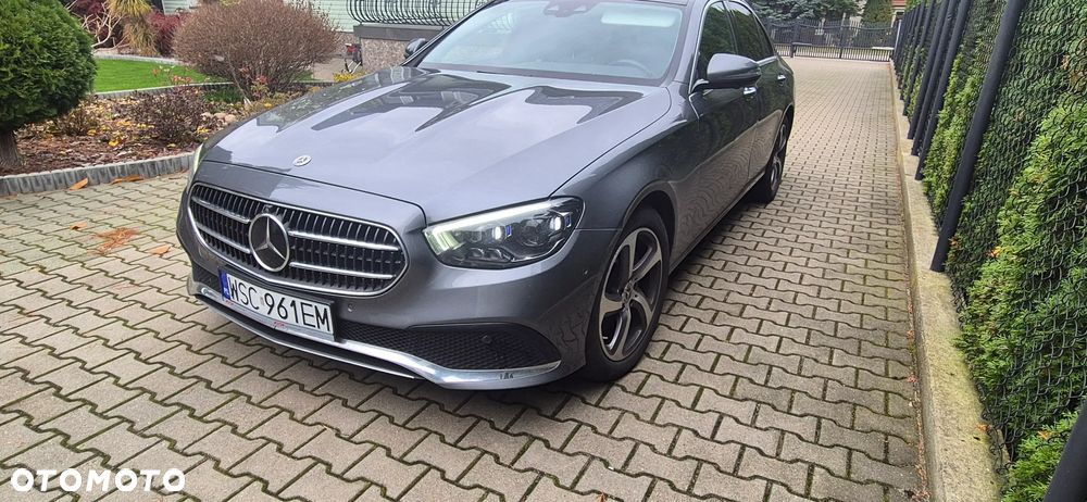 Mercedes-Benz Klasa E 200 4-Matic - 8