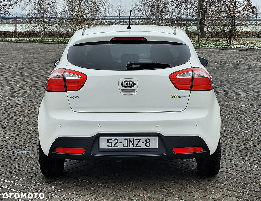 Kia Rio 1.2 Business Line - 8