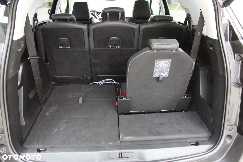 Peugeot 5008 - 14