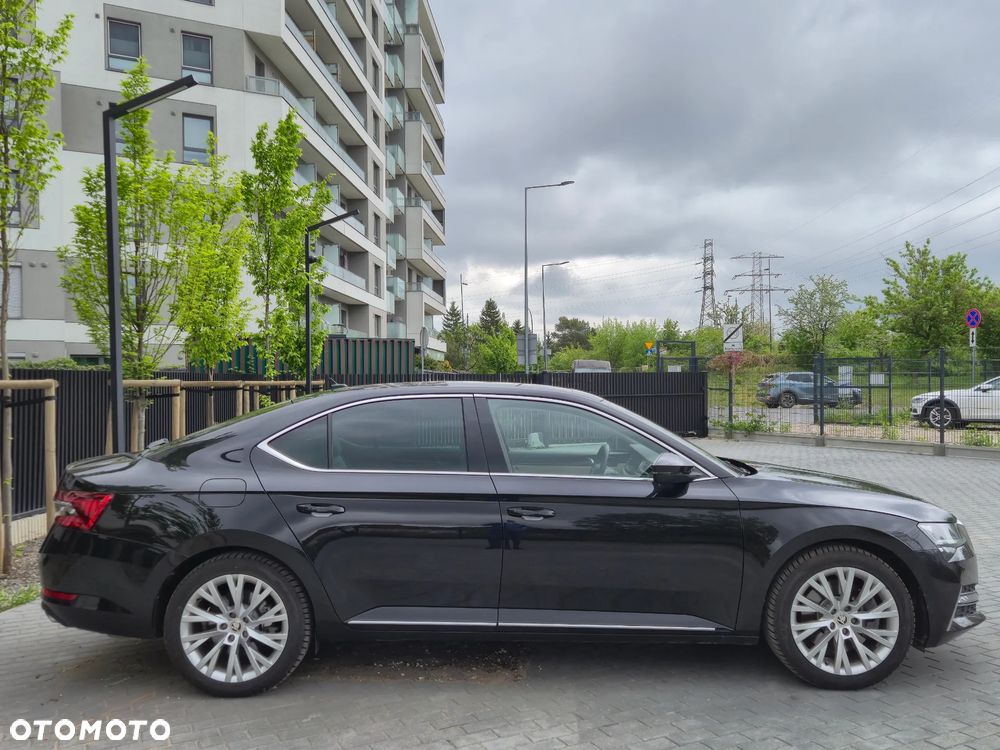 Skoda Superb 2.0 TSI 4x4 L&K DSG - 5