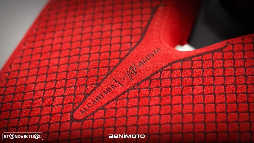 MV Agusta Rush 1000 - 13