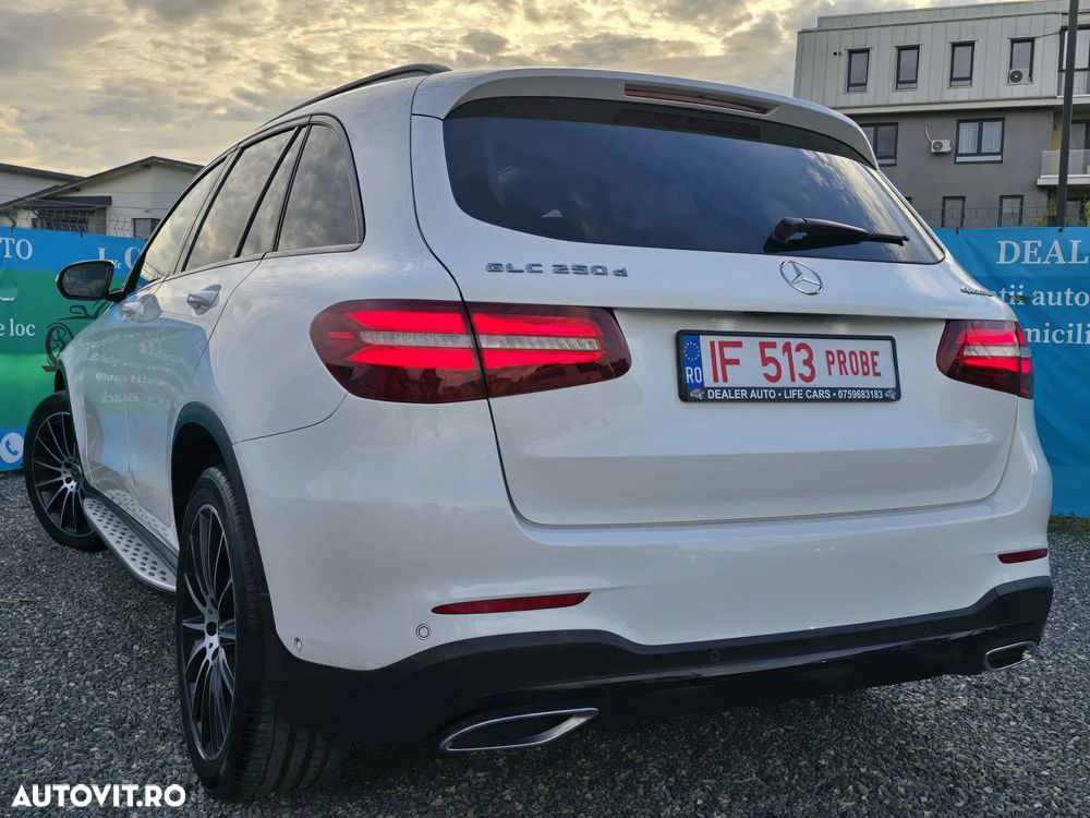 Mercedes-Benz GLC 250 d 4Matic 9G-TRONIC AMG Line - 3