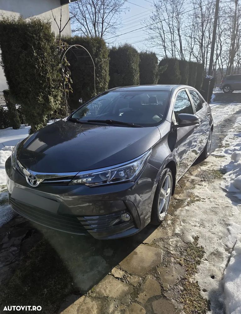 Toyota Corolla 1.6 Valvematic Luna - 1