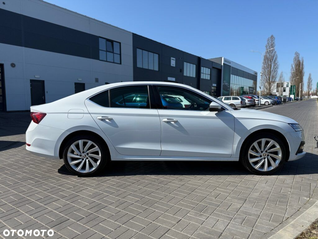 Skoda Octavia 1.5 TSI ACT Style - 6