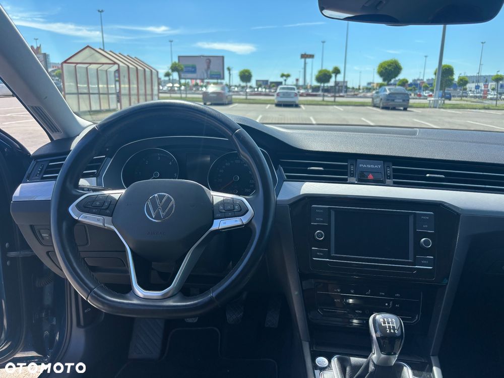 Volkswagen Passat 2.0 TDI EVO Business - 14