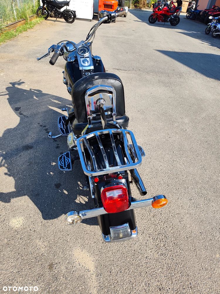 Harley-Davidson Softail Heritage Classic - 13