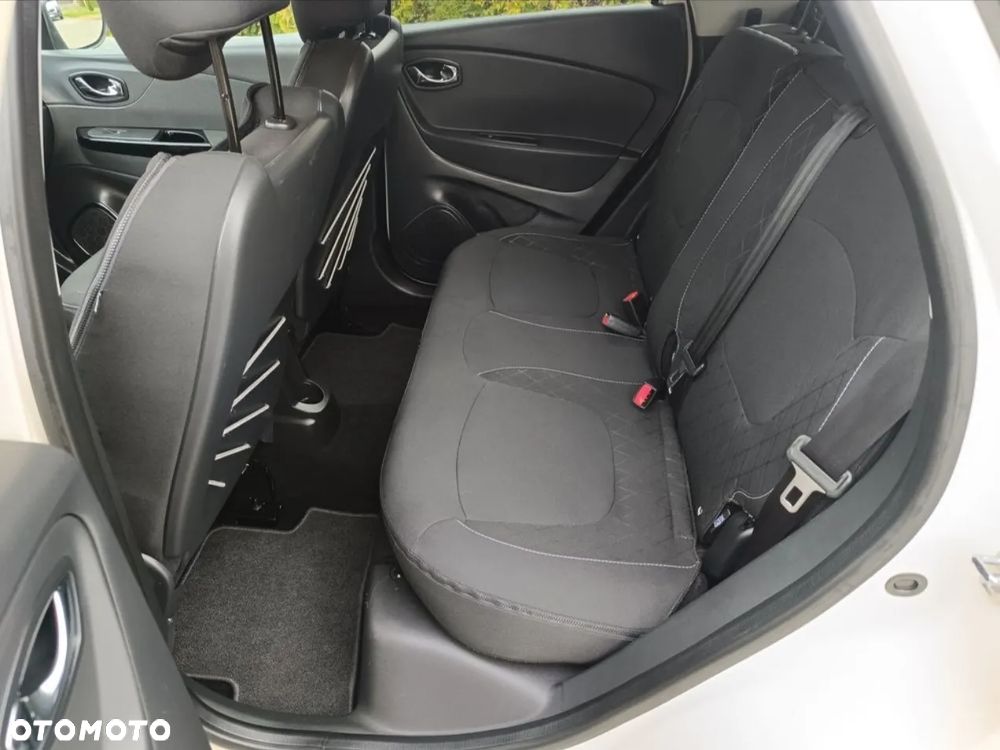Renault Captur TCe 120 EDC Luxe - 27