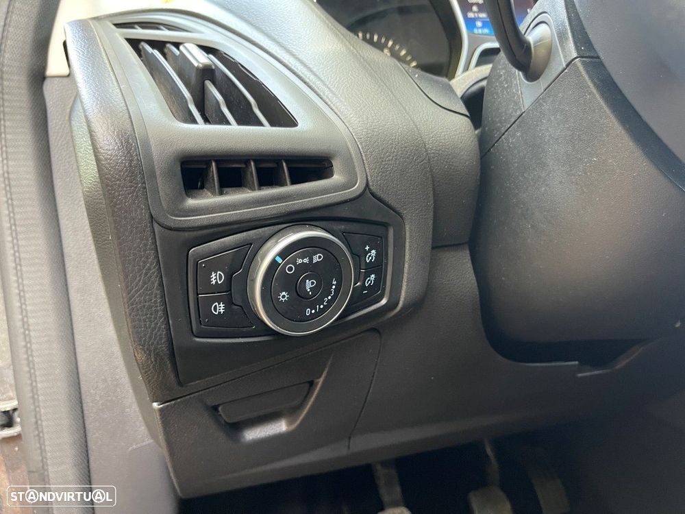Ford Focus 1.0 SCTi Trend+ - 27