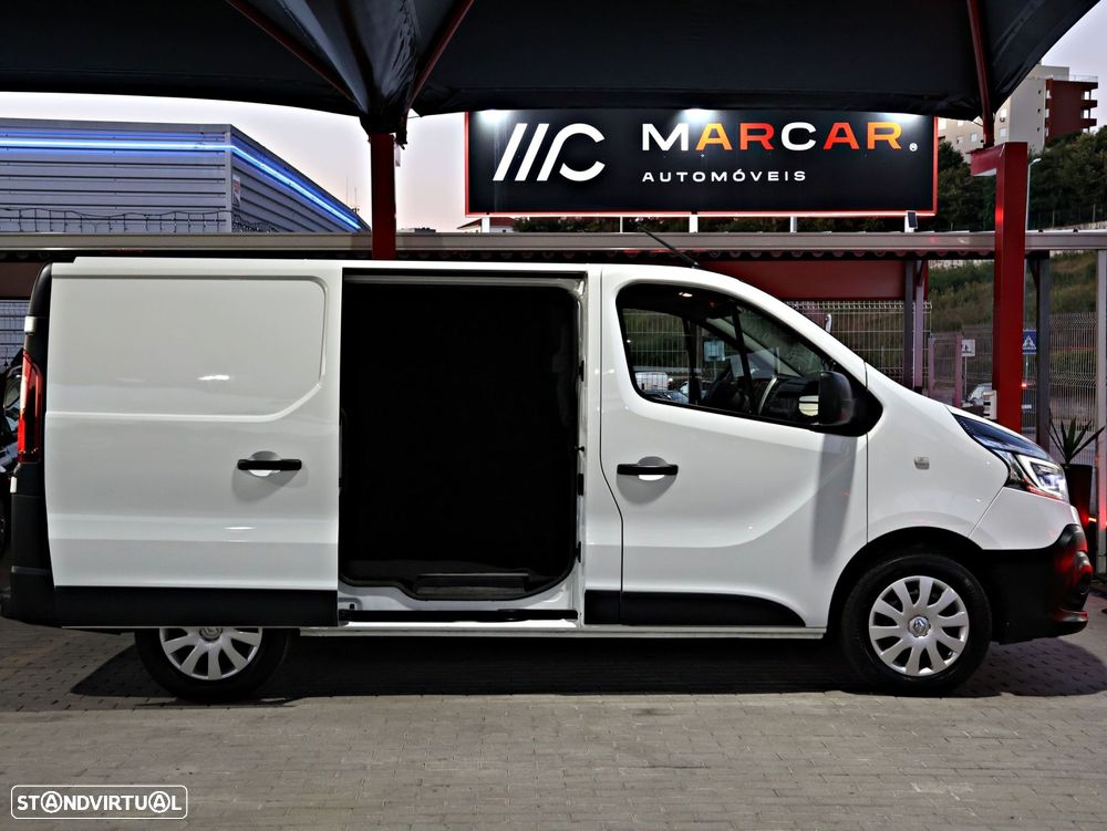 Renault Trafic 2.0 dCi L1H1 1.2T - 12