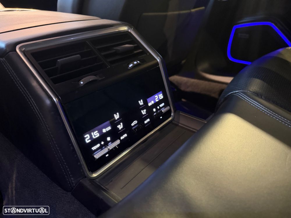 Porsche Panamera Sport Turismo 4 E-Hybrid Platinum Edition - 29
