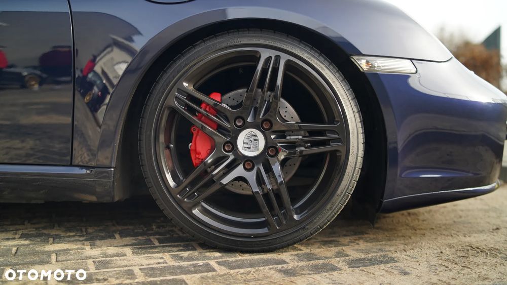 Porsche 718 Cayman - 18