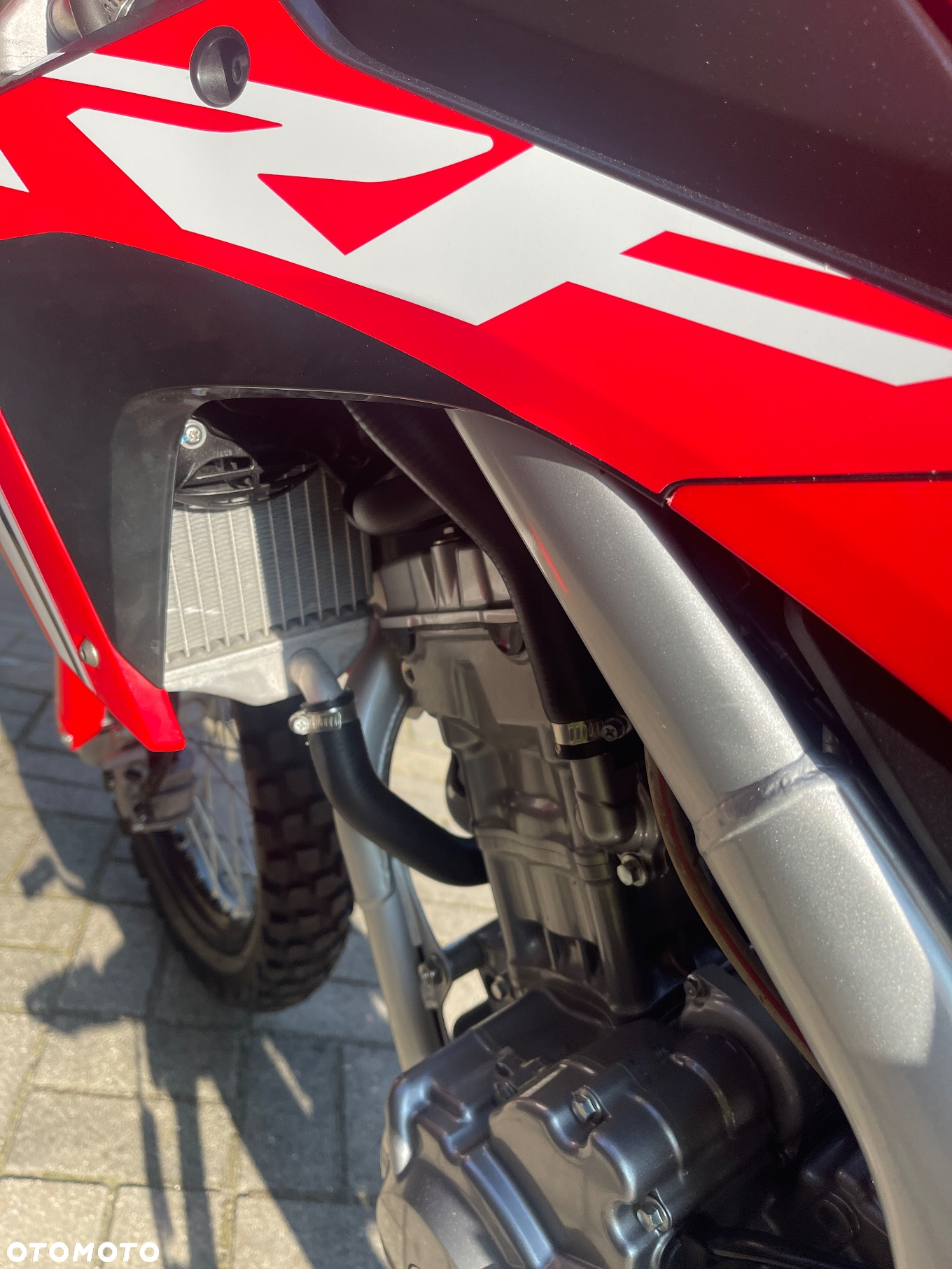 Honda CRF - 16