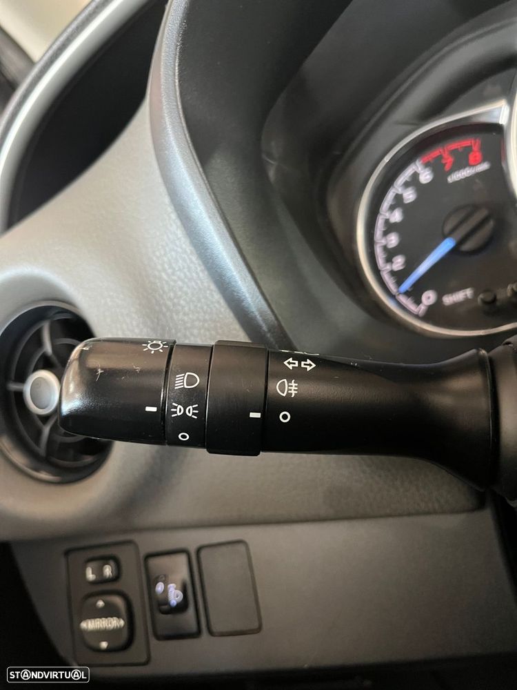 Toyota Yaris 1.0 VVT-i Comfort - 19