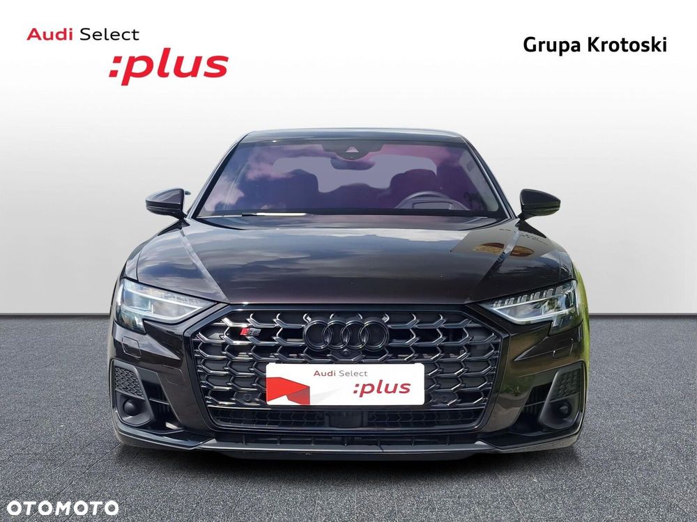 Audi S8 - 9