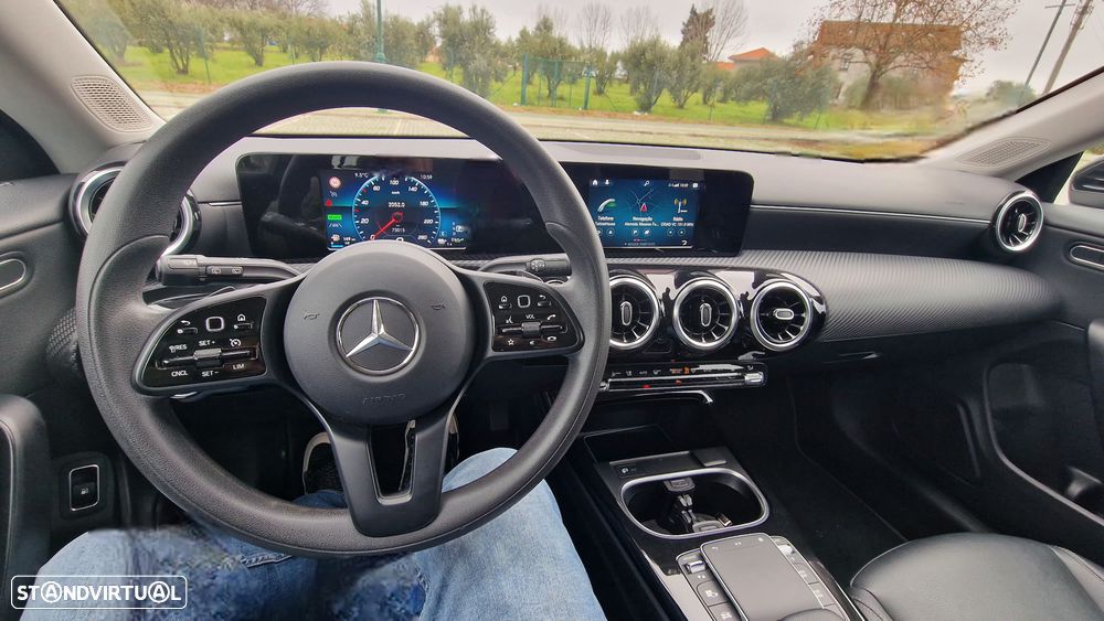 Mercedes-Benz CLA 250 e 8G-DCT Progressive - 11