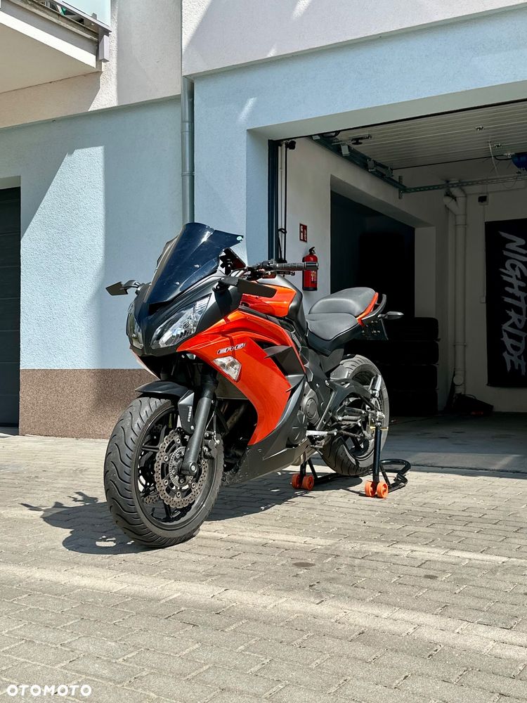 Kawasaki ER - 3