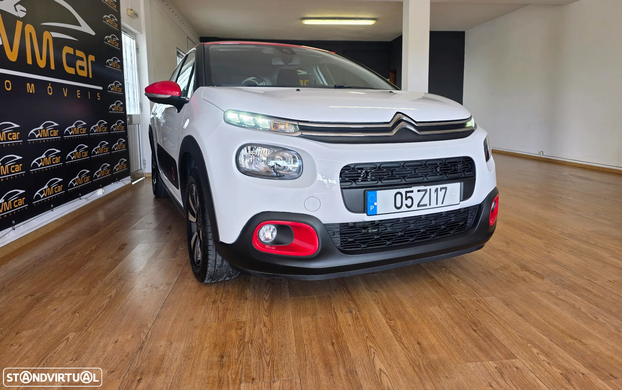 Citroën C3 1.2 PureTech Shine - 8