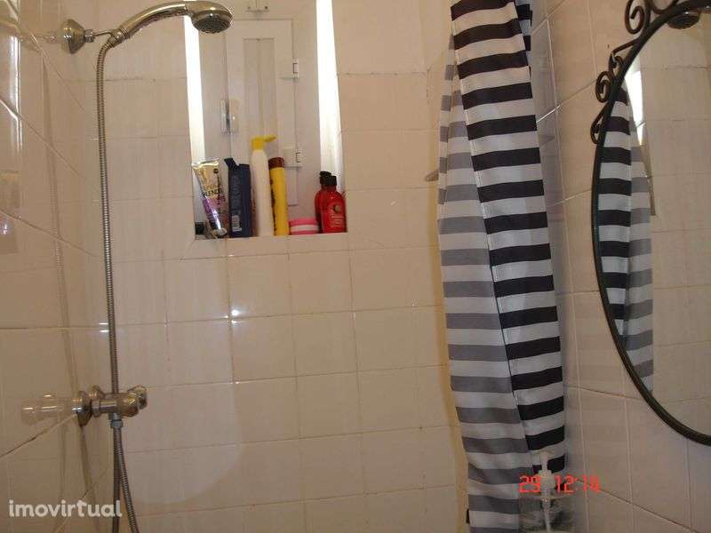 T1+1 na Lapa em Lisboa €1.150,00 - Grande imagem: 3/10