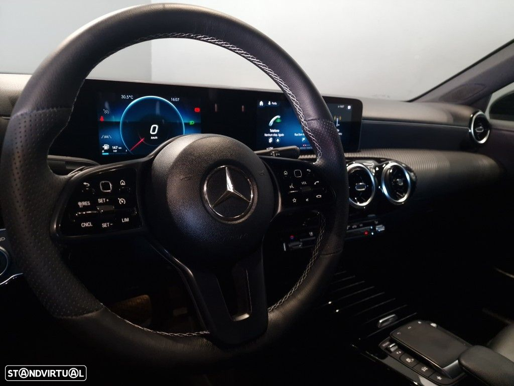 Mercedes-Benz A 180 Limousine d Progressive Aut. - 20