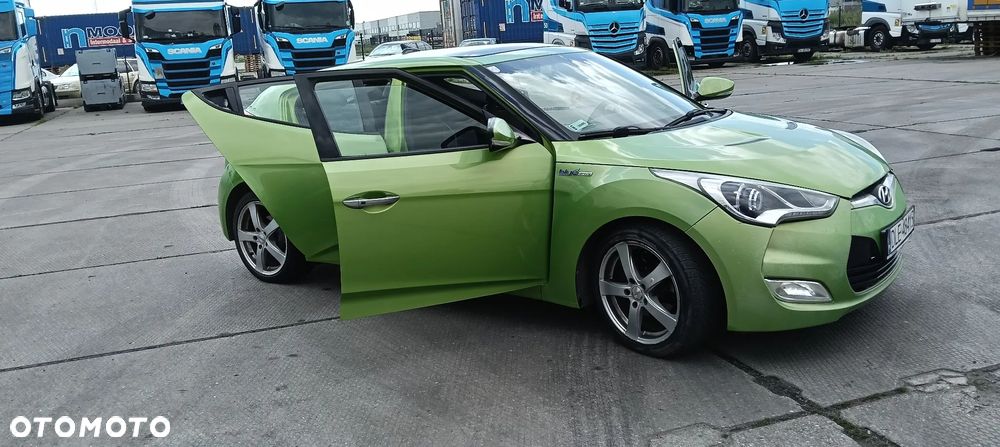 Hyundai Veloster 1.6 GDI Comfort - 5