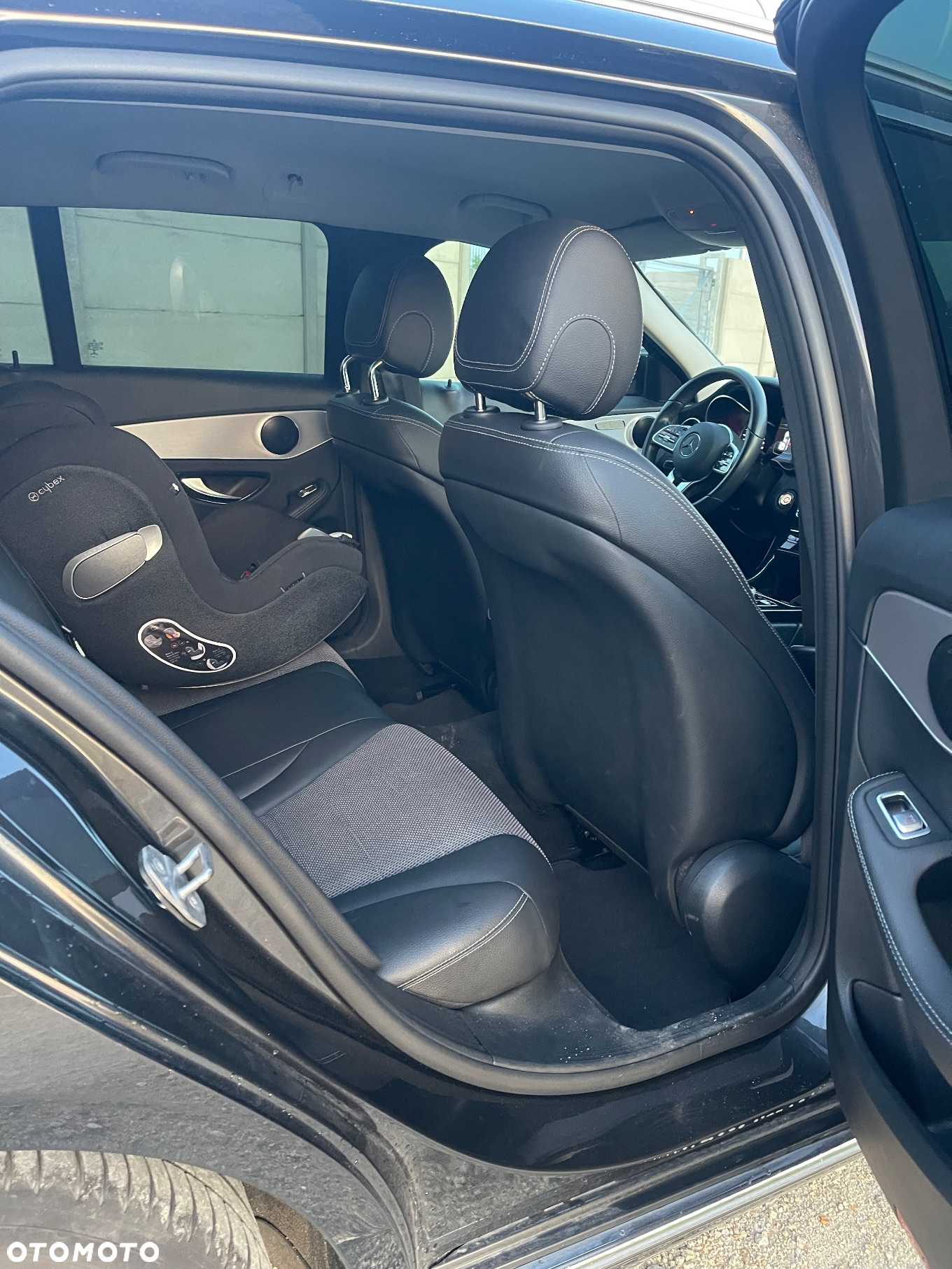 Mercedes-Benz Klasa C 220 d T 9G-TRONIC - 29