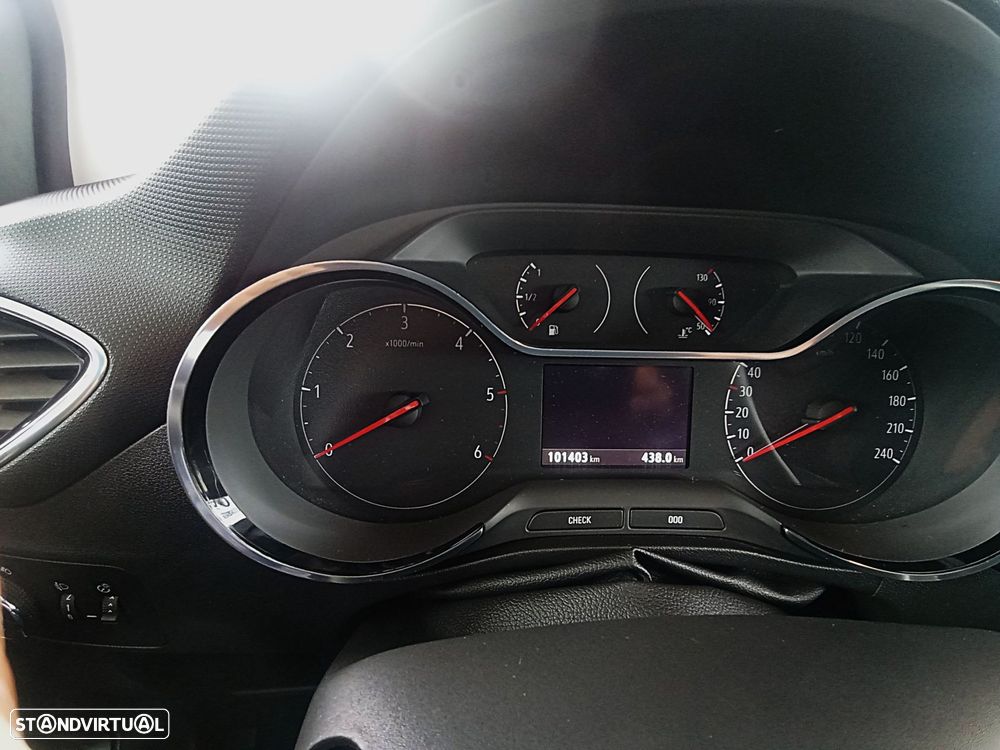 Opel Crossland X 1.6 CDTi Innovation - 12