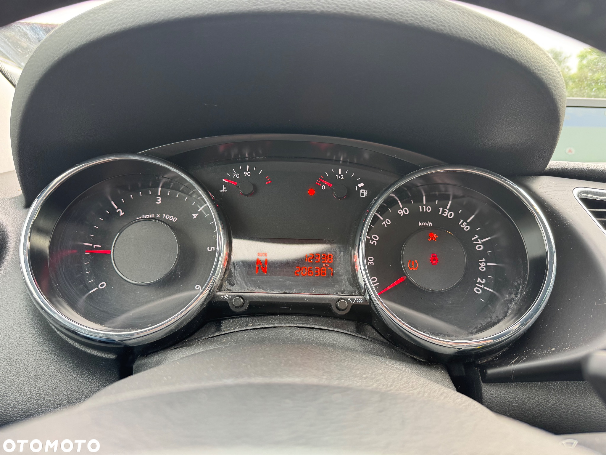 Peugeot 3008 e-HDi 115 ETG6 Stop&Start Allure - 13