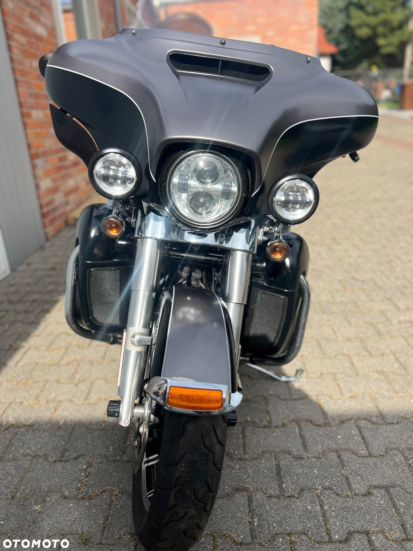 Harley-Davidson FLH Electra Glide - 5