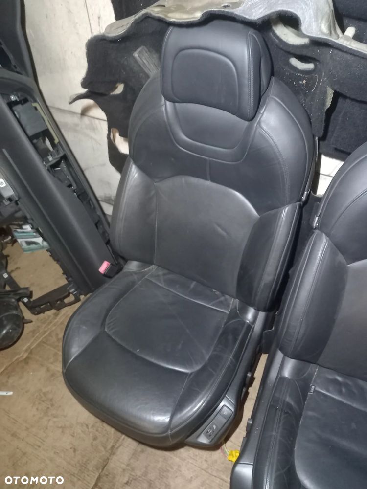 CITROEN C5 X7 KOMPLET FOTELI PEŁNA SKÓRA GRZANE MASAŻE - 1