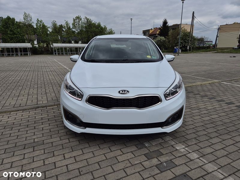 Kia Ceed 1.6 CRDi L - 7