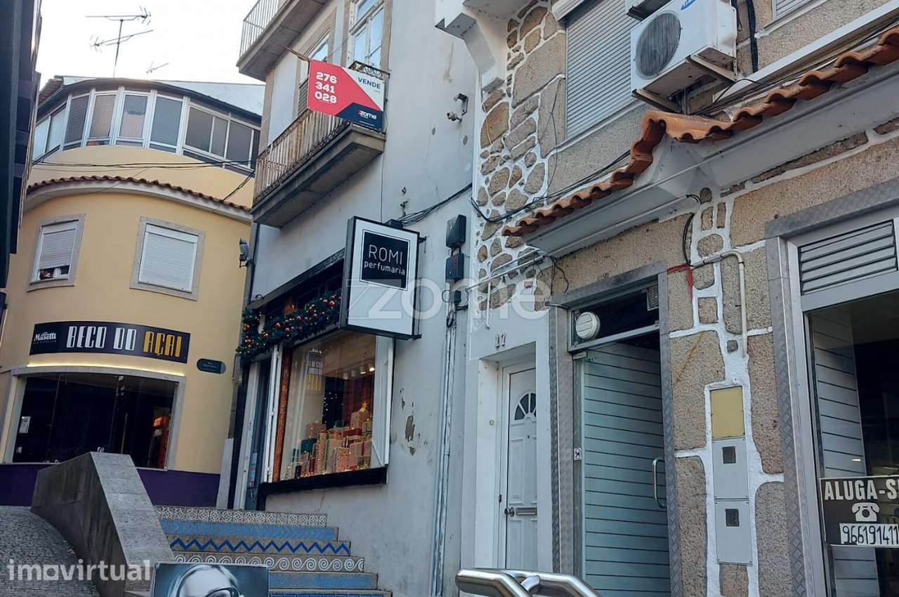 Edifício para Recuperação na Zona Histórica de Chaves - Grande imagem: 2/16
