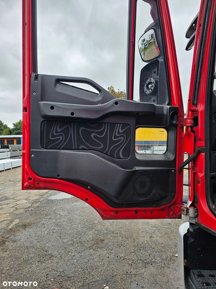 DRZWI LEWE CZERWONE IVECO EUROCARGO 08-15 rok - 5