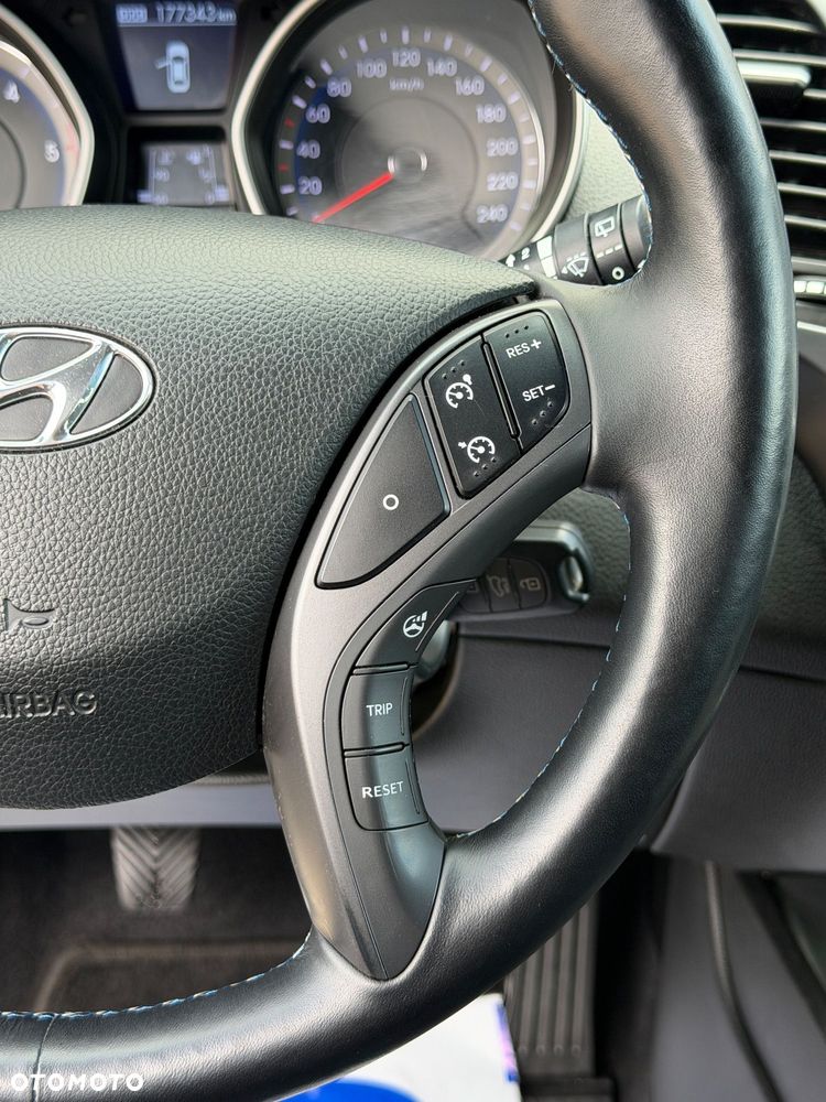 Hyundai i30 1.6 CRDi Premium - 29