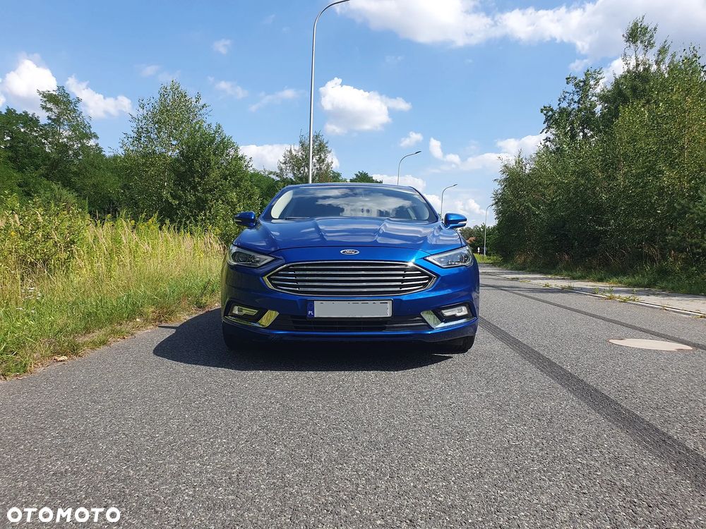 Ford Fusion - 4