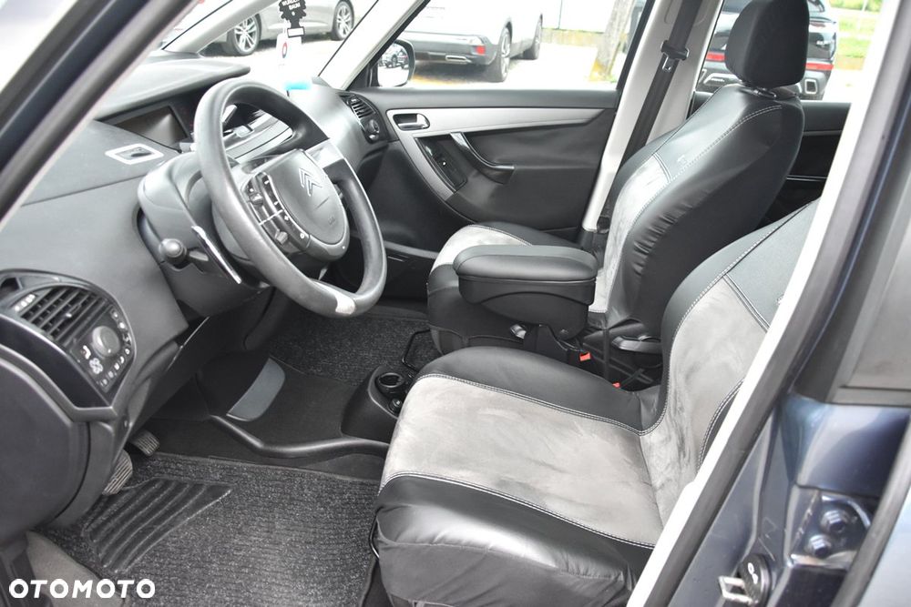 Citroën C4 Picasso 1.6 e-HDi FAP EGS6 Exclusive - 19