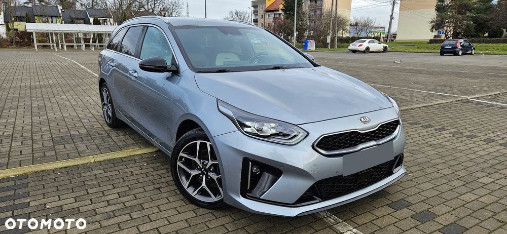 Kia Ceed 1.6 CRDi DCT GT Line - 2