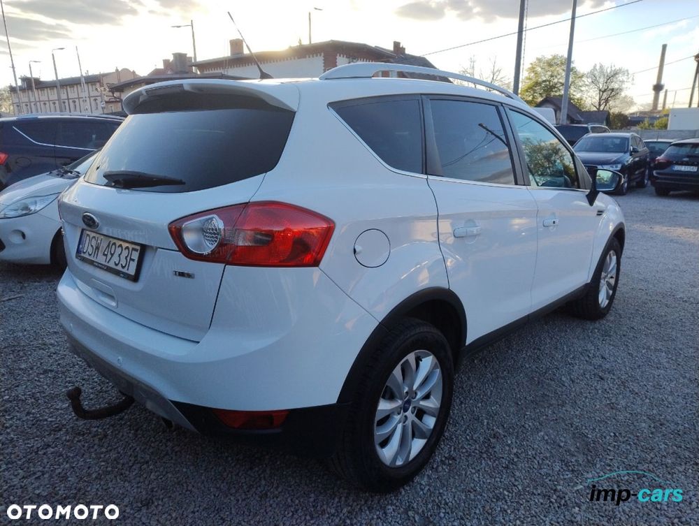 Ford Kuga 2.0 TDCi 4WD Titanium - 4