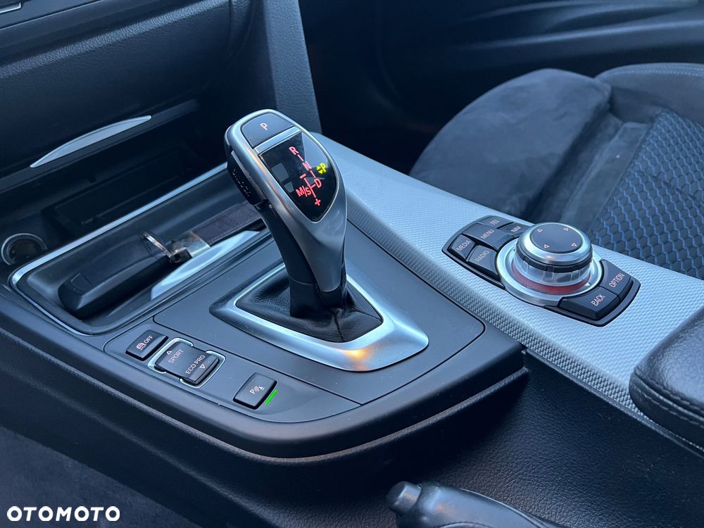 BMW Seria 3 - 29