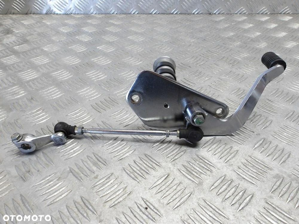 Set podnóżek kierowcy lewy dźiwgnia biegów HONDA VT 1100 C2 SHADOW SABRE 00-07r   PN. 50625-MAA-A80 - 10