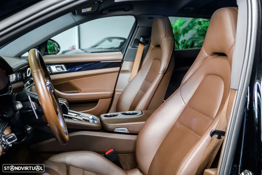 Porsche Panamera Sport Turismo 4S E-Hybrid - 18