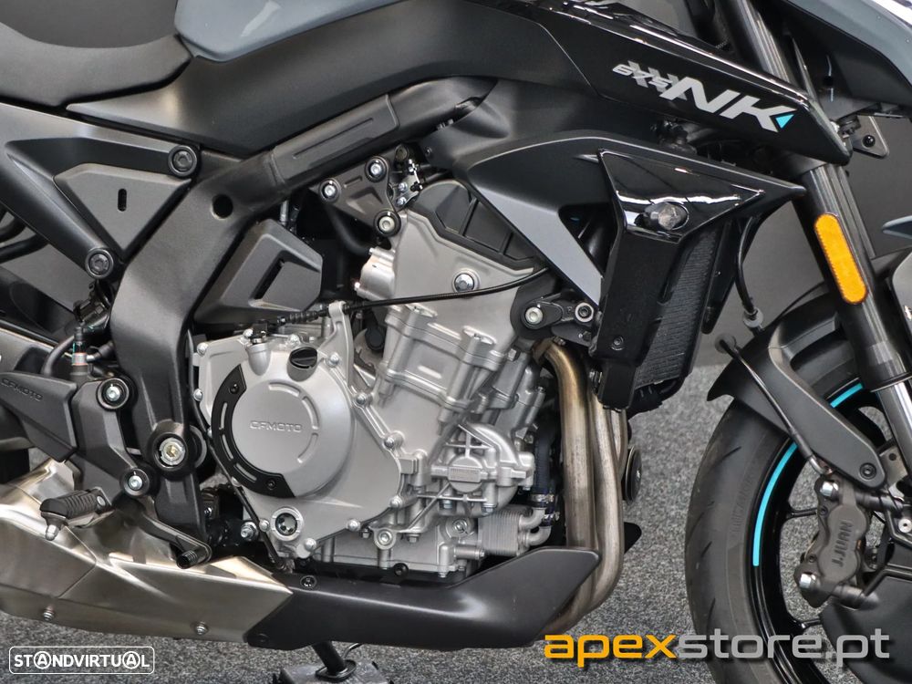 CF Moto 675NK - 4