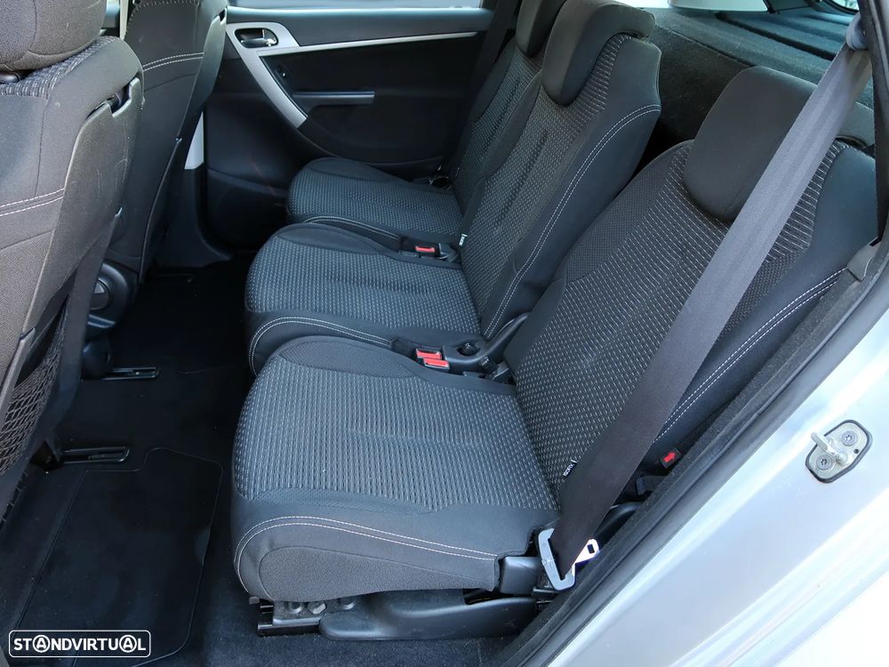 Citroën C4 Picasso 1.6 HDi Exclusive CMP6 - 11