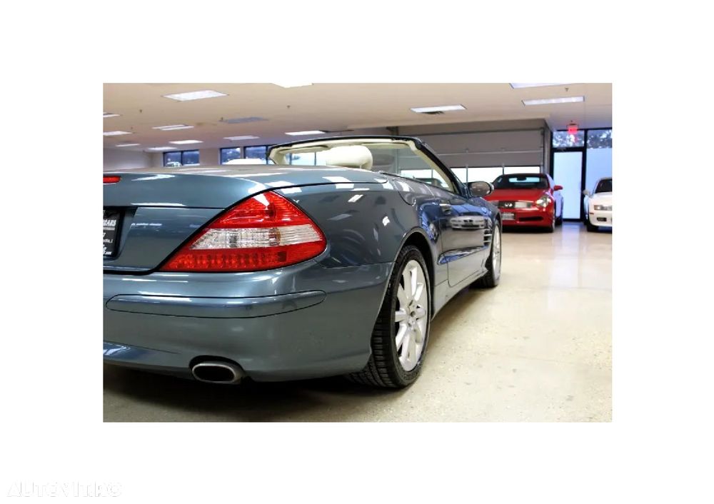 Mercedes-Benz SL 500 7G-TRONIC - 11