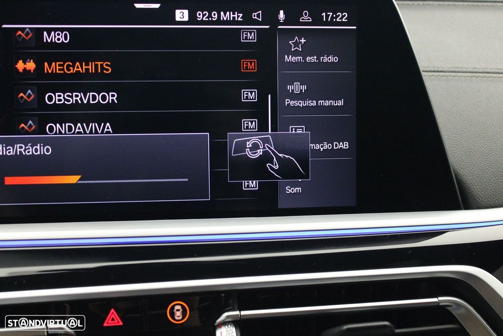 BMW X7 40 d xDrive Pack M — fotografia 26