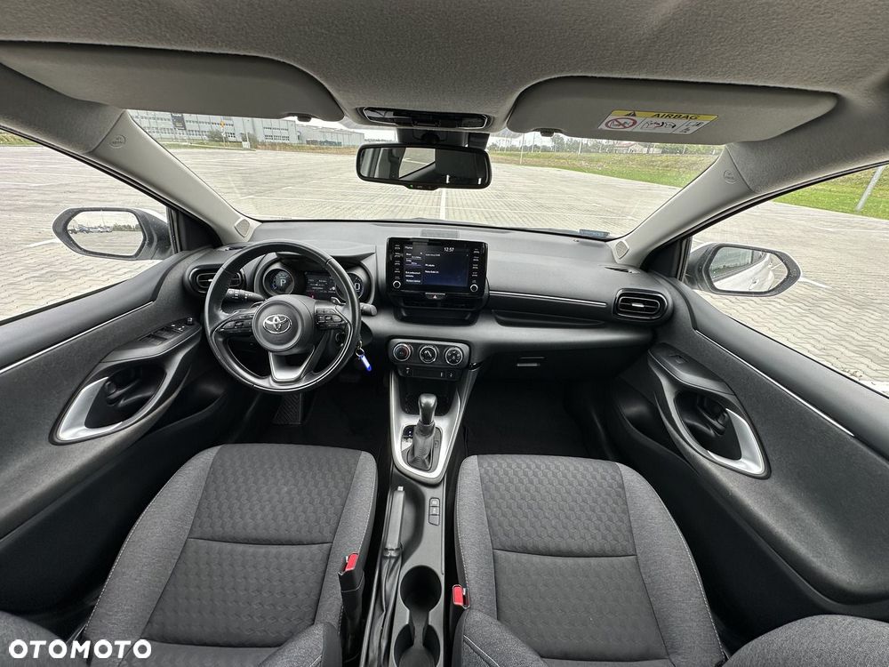 Toyota Yaris 1.5 Comfort CVT - 14