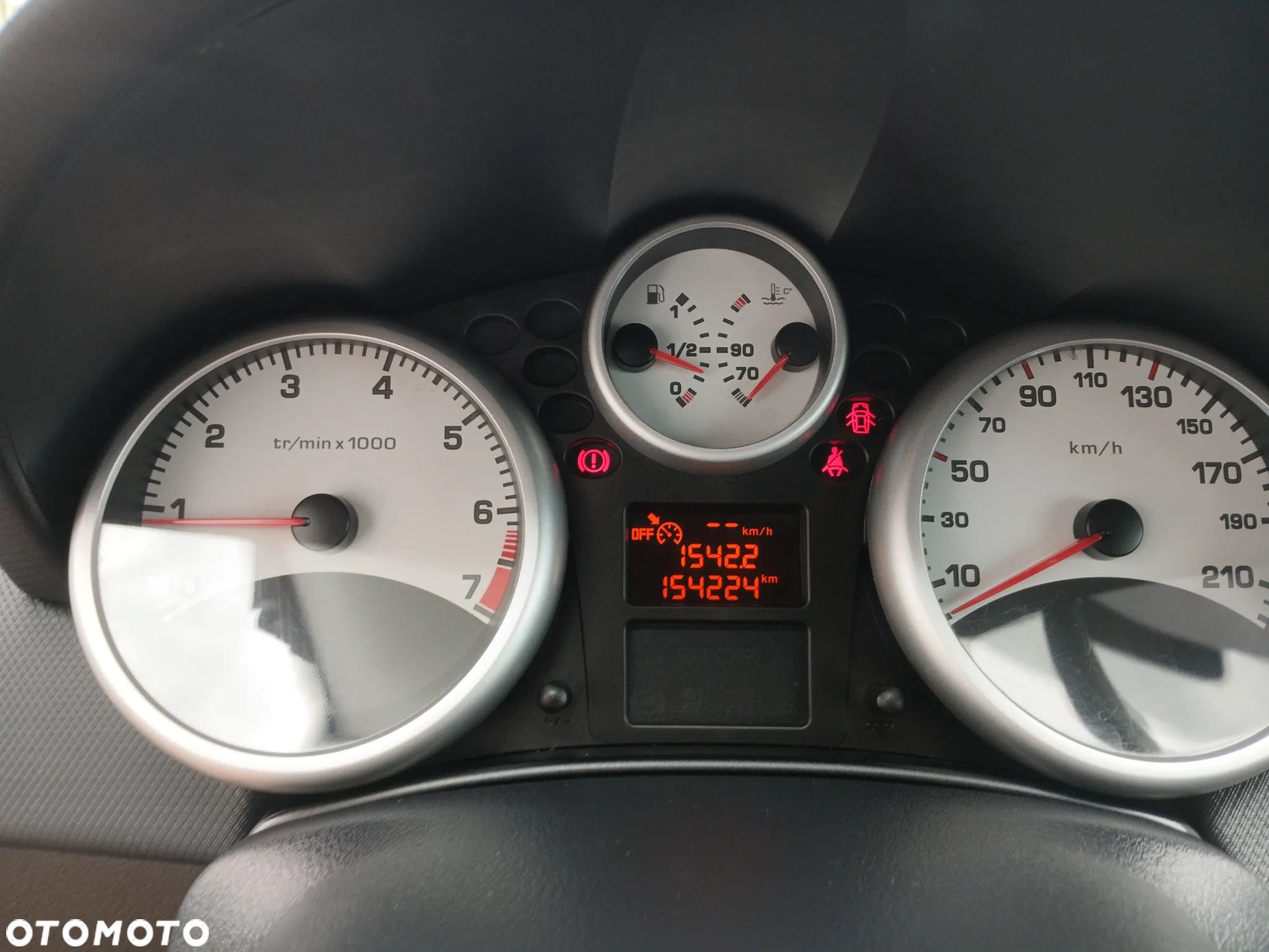 Peugeot 207 1.4 Presence - 29